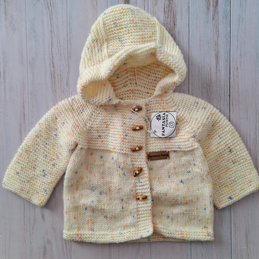 Abrigo con capucha mantequilla  6-9 meses